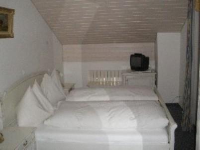 Hotel Rhonequelle Oberwald Bagian luar foto